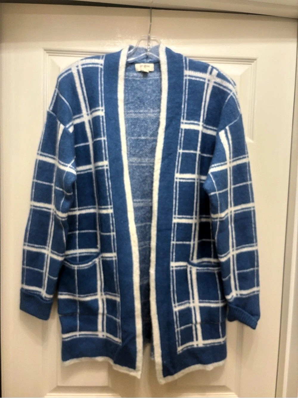 Umgee Plaid Open Front Cardigan in Blue & White Size Small NWT